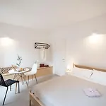 Hinc Domus - Venice