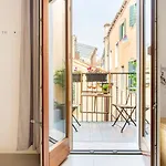 Hinc Domus - Guest house 3*