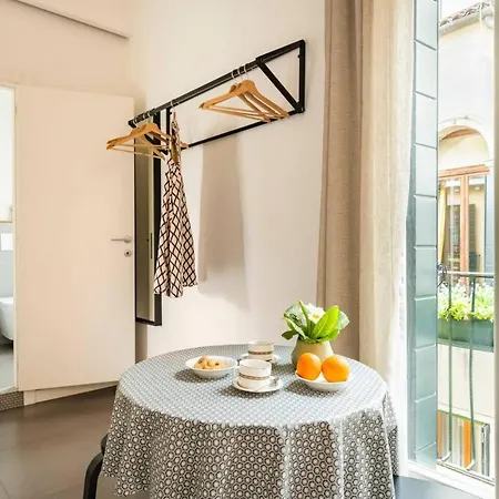 Hinc Domus - 3* Venice