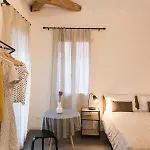 Πανσιόν Hinc Domus - 3*