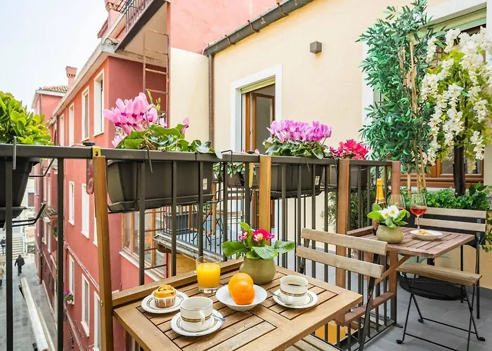 Pensionat Hinc Domus - 3*